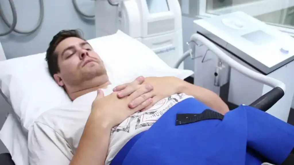 Transforming Bodies: Celebrity Success Stories and the Truth Behind Body Contouring 2 Image of male having body contouring Kent treatment